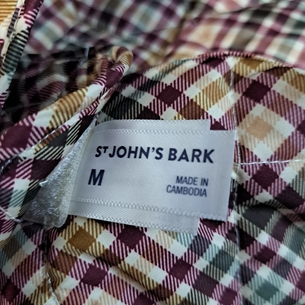 St John's Bark NWT Neutral Plaid Puffer Dog Coat Size Medium